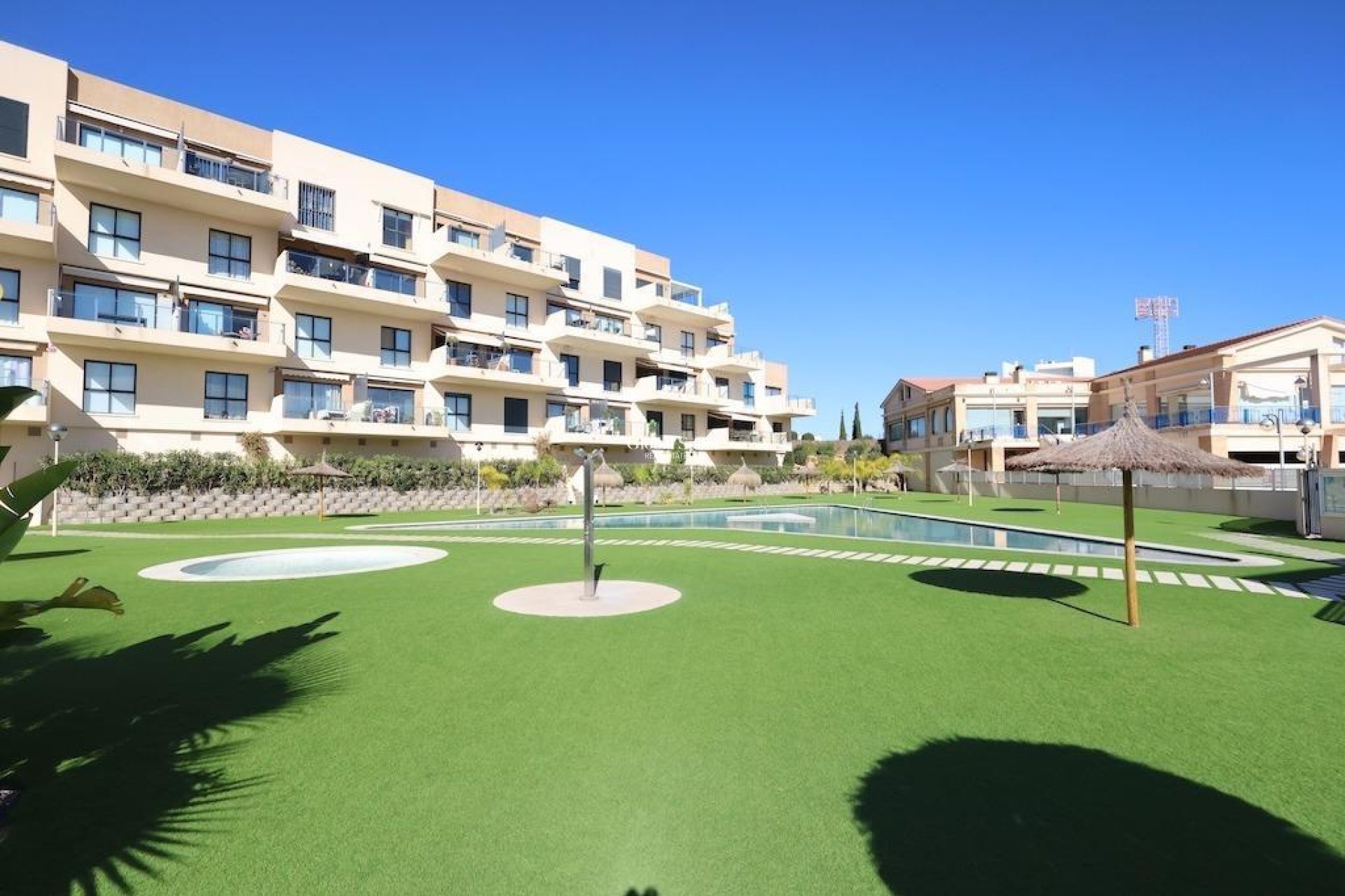 Wederverkoop - APPARTEMENT -
ORIHUELA COSTA - Costa Blanca