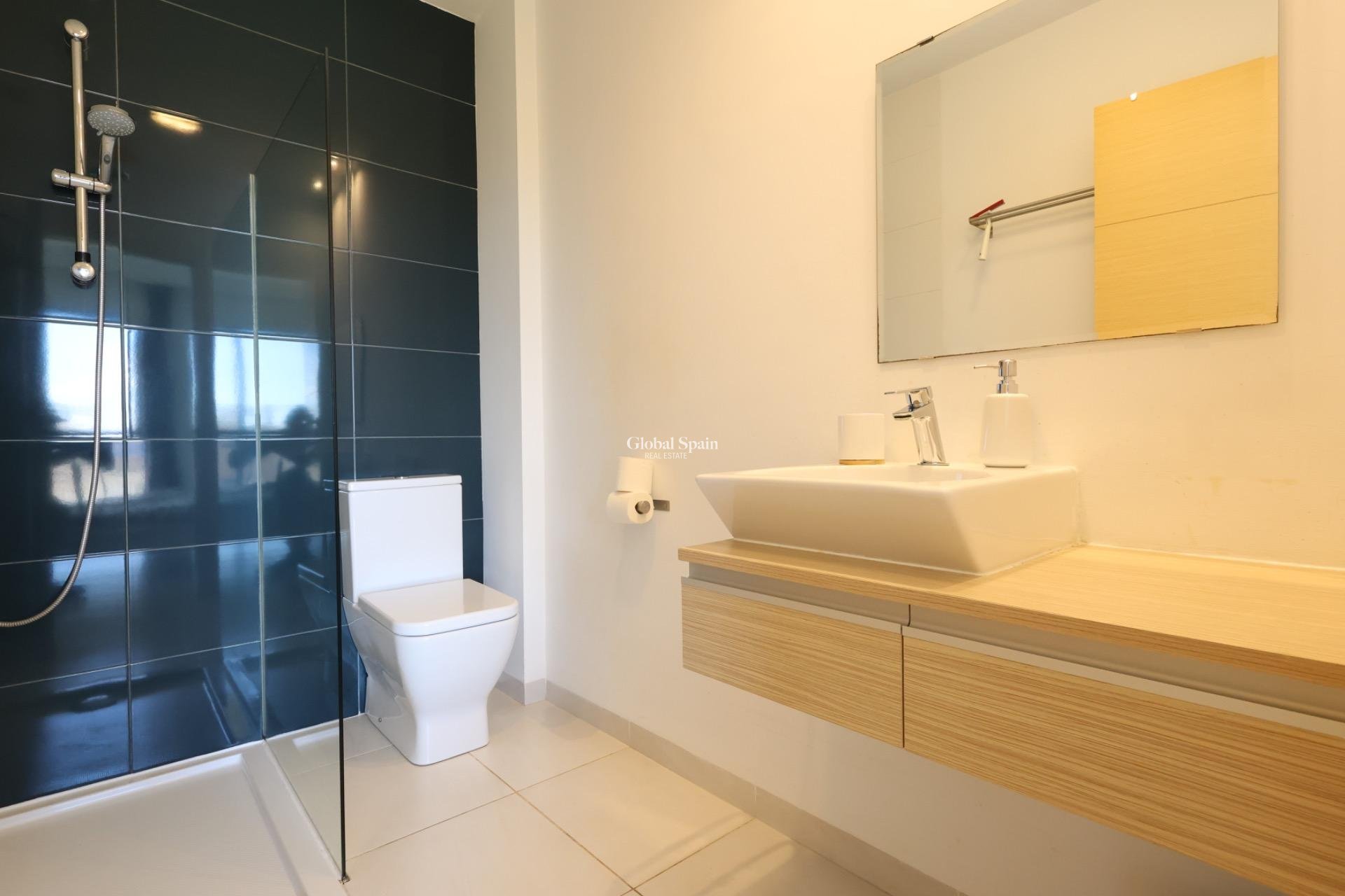 Wederverkoop - APPARTEMENT -
ORIHUELA COSTA - Costa Blanca