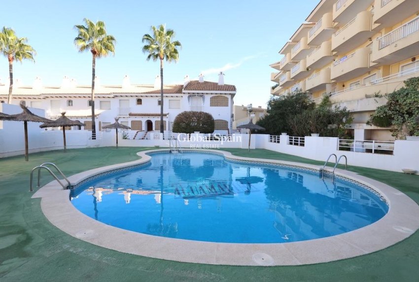 Wederverkoop - APPARTEMENT -
ORIHUELA COSTA - Costa Blanca