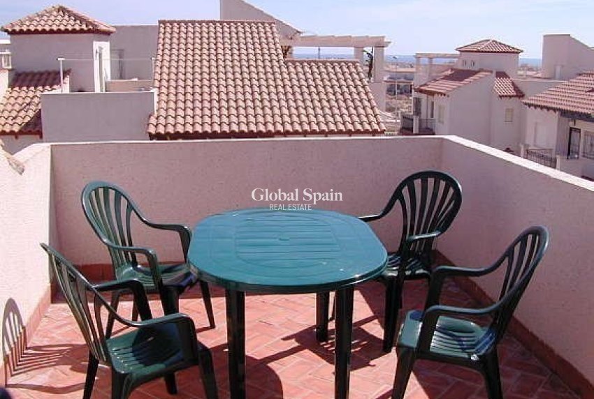 Wederverkoop - APPARTEMENT -
ORIHUELA COSTA - Costa Blanca