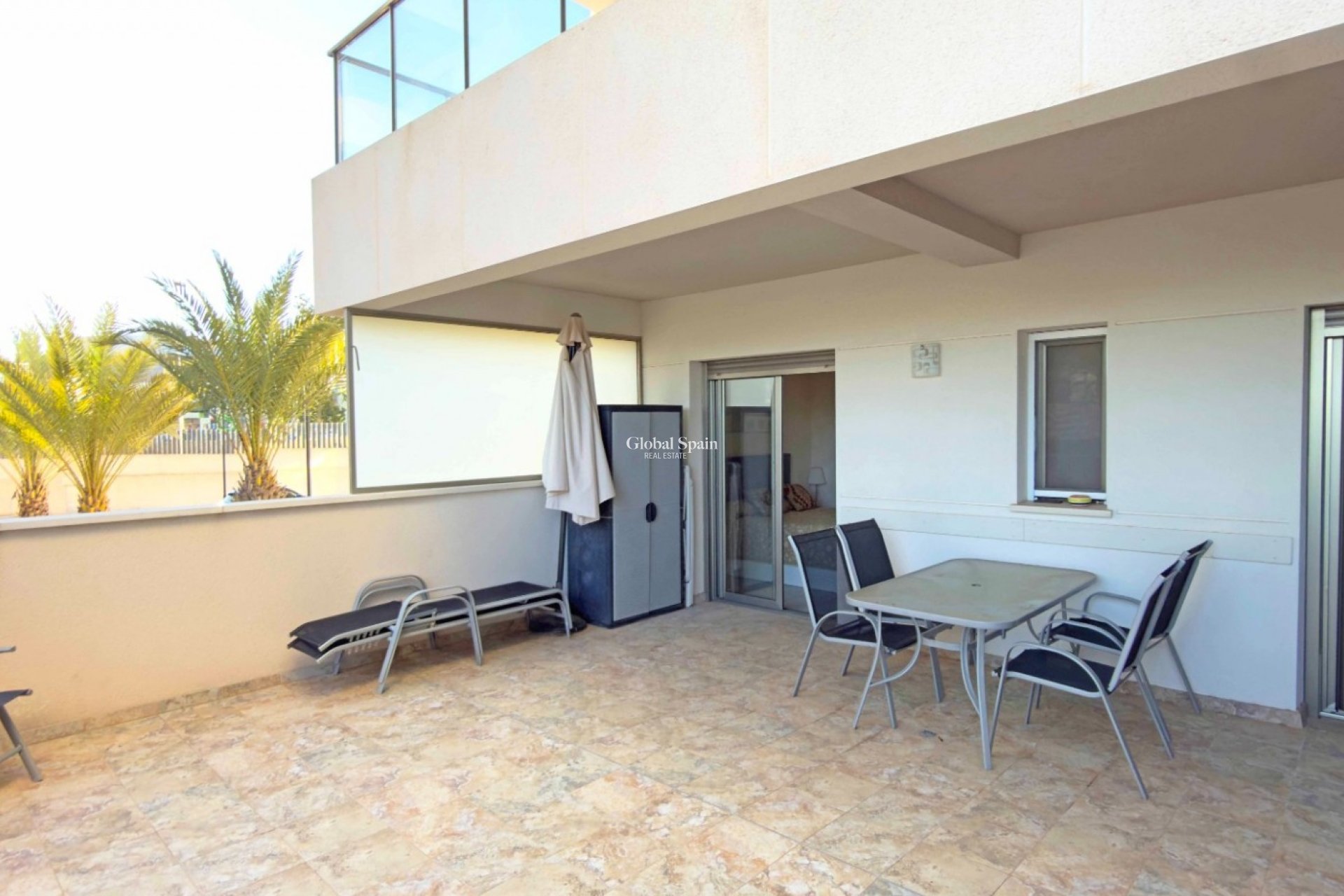 Wederverkoop - APPARTEMENT -
ORIHUELA COSTA - Costa Blanca