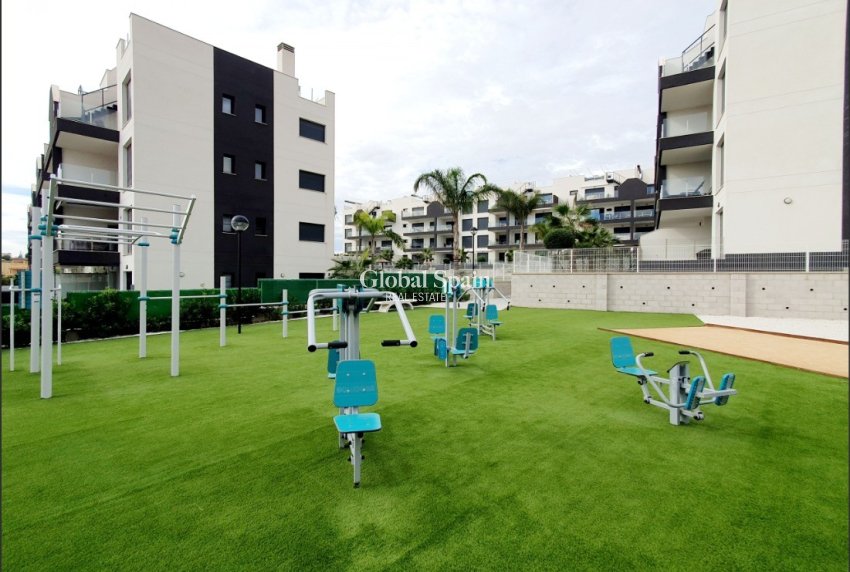 Wederverkoop - APPARTEMENT -
ORIHUELA COSTA - Costa Blanca