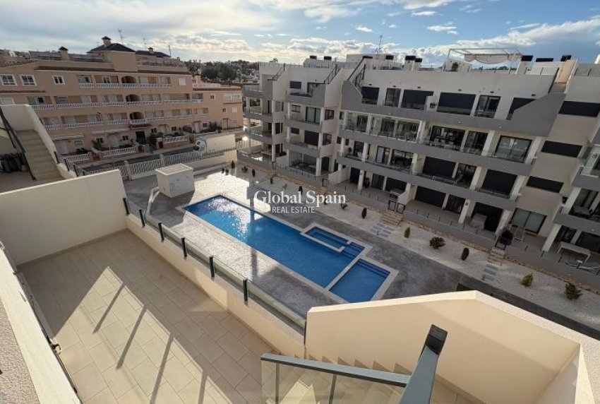 Wederverkoop - APPARTEMENT -
ORIHUELA COSTA - Costa Blanca
