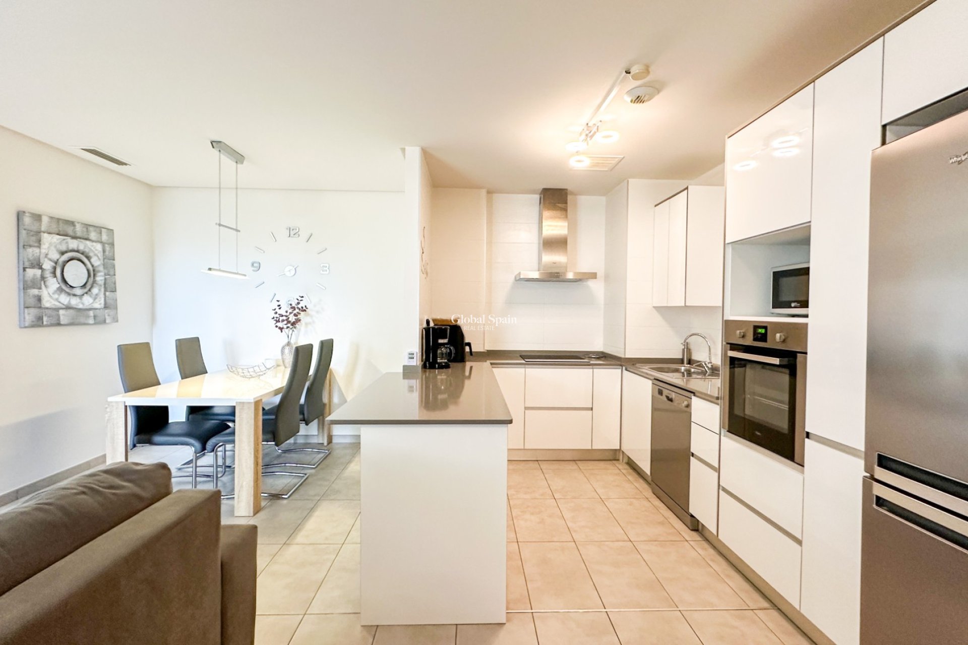 Wederverkoop - APPARTEMENT -
ORIHUELA COSTA - Costa Blanca