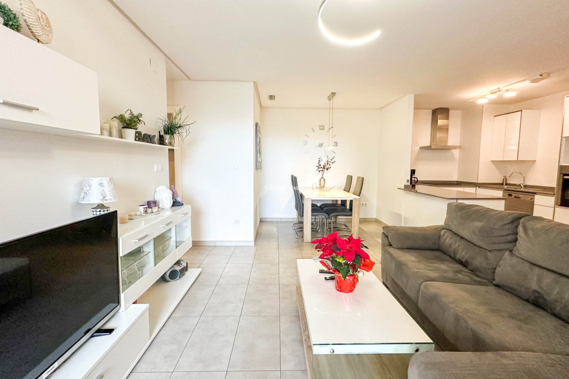 Wederverkoop - APPARTEMENT -
ORIHUELA COSTA - Costa Blanca