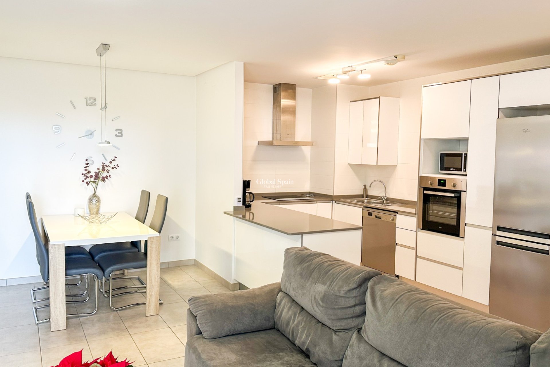 Wederverkoop - APPARTEMENT -
ORIHUELA COSTA - Costa Blanca