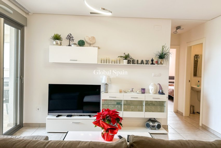 Wederverkoop - APPARTEMENT -
ORIHUELA COSTA - Costa Blanca