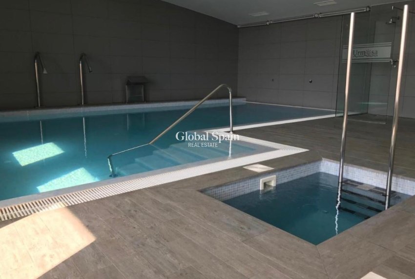 Wederverkoop - APPARTEMENT -
ORIHUELA COSTA - Costa Blanca