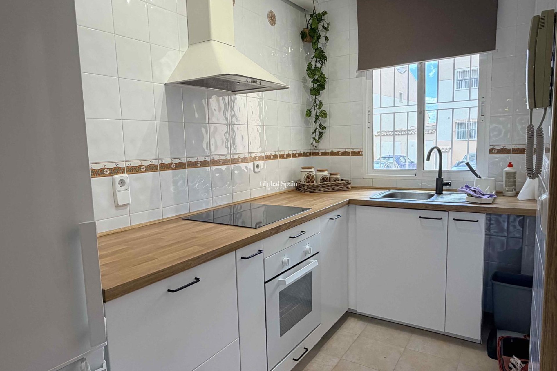 Wederverkoop - APPARTEMENT -
ORIHUELA COSTA - Costa Blanca