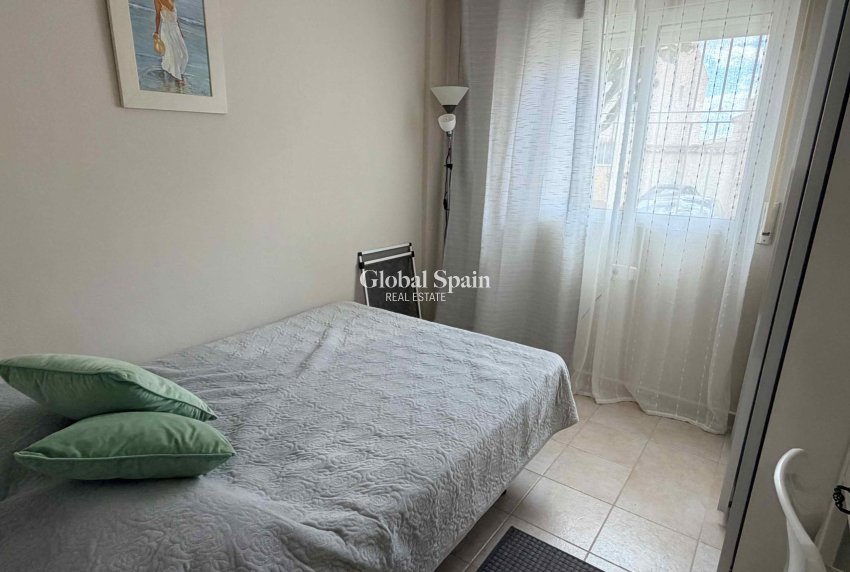 Wederverkoop - APPARTEMENT -
ORIHUELA COSTA - Costa Blanca
