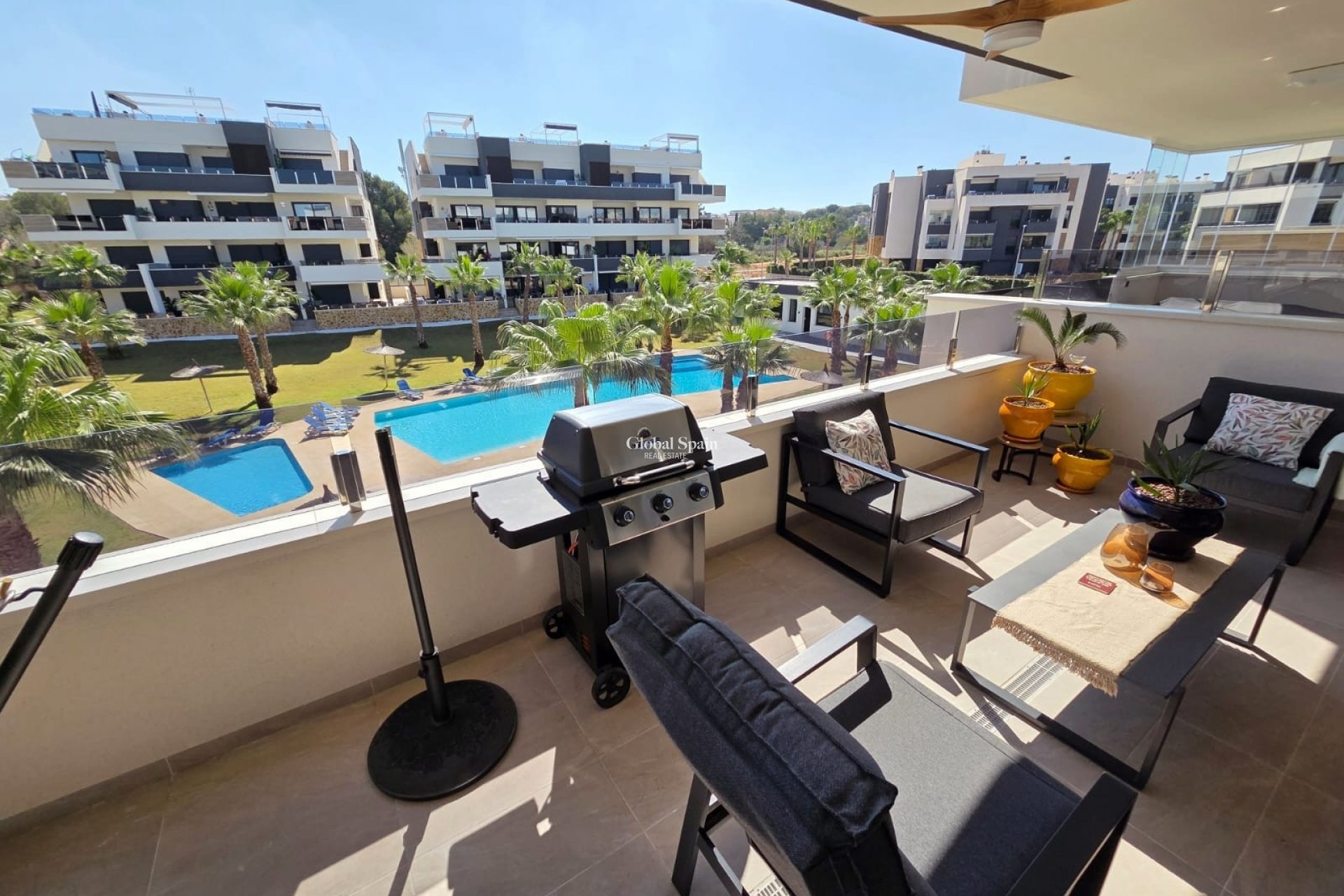 Wederverkoop - APPARTEMENT -
ORIHUELA COSTA - Costa Blanca