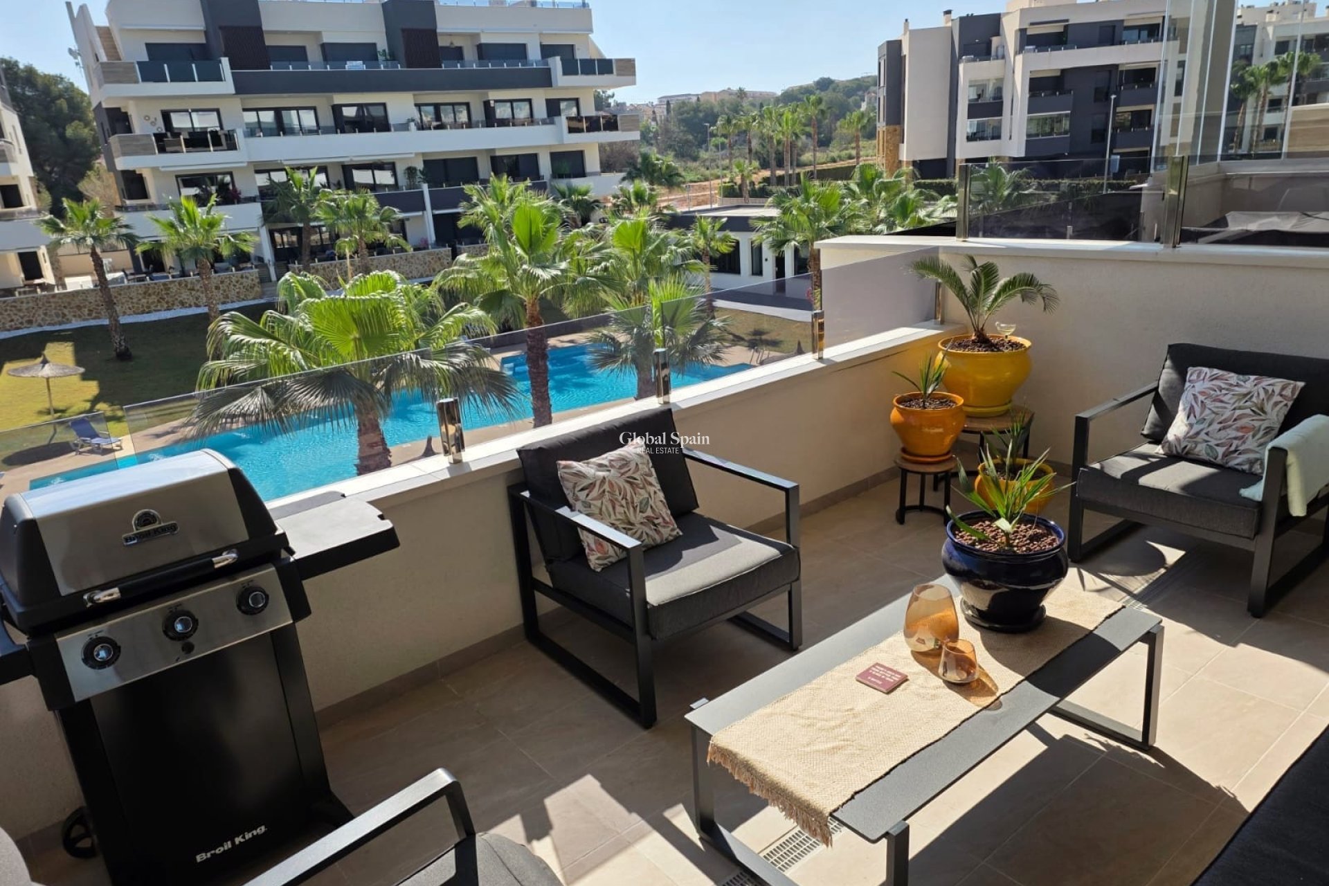 Wederverkoop - APPARTEMENT -
ORIHUELA COSTA - Costa Blanca