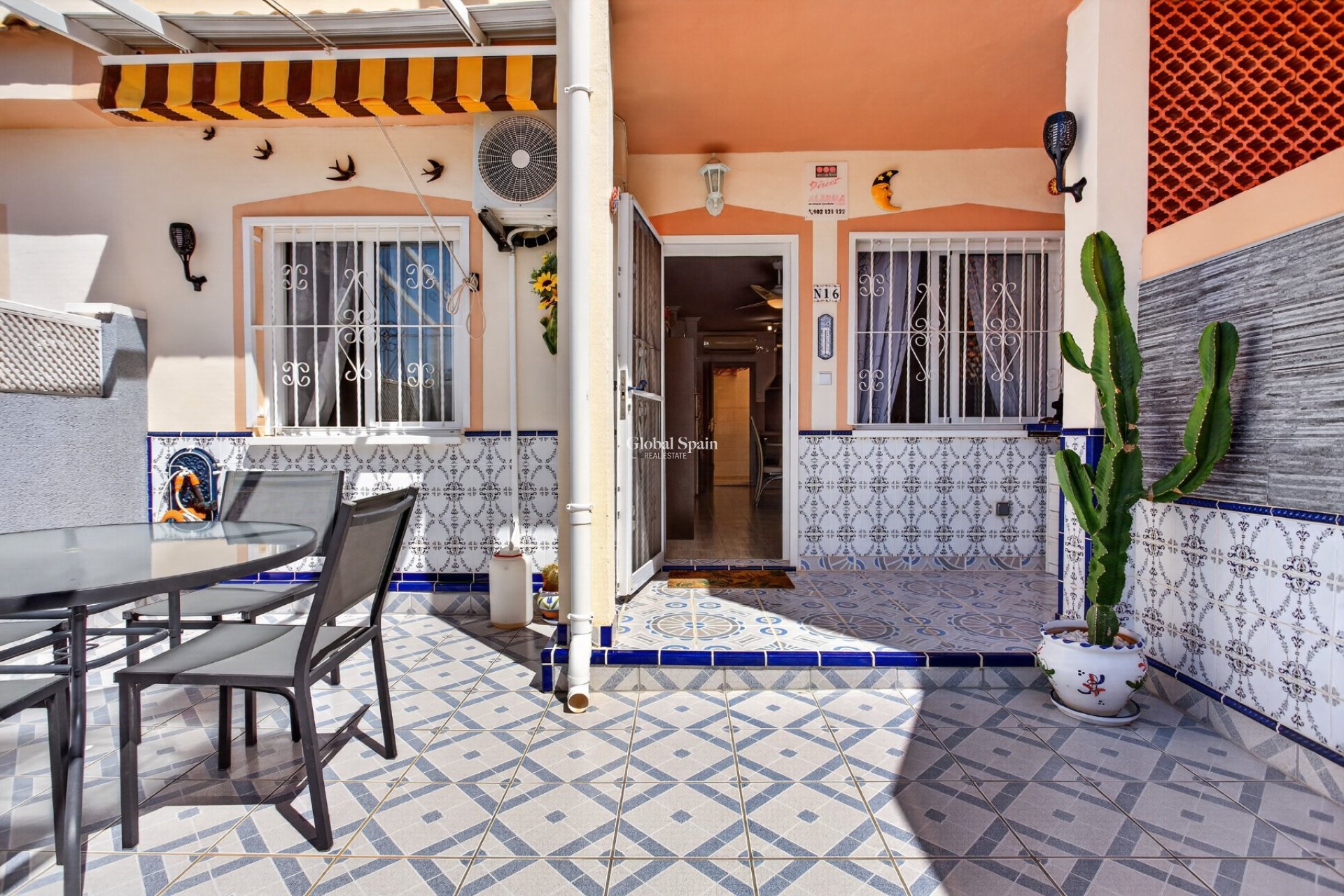 Wederverkoop - APPARTEMENT -
ORIHUELA COSTA - Costa Blanca