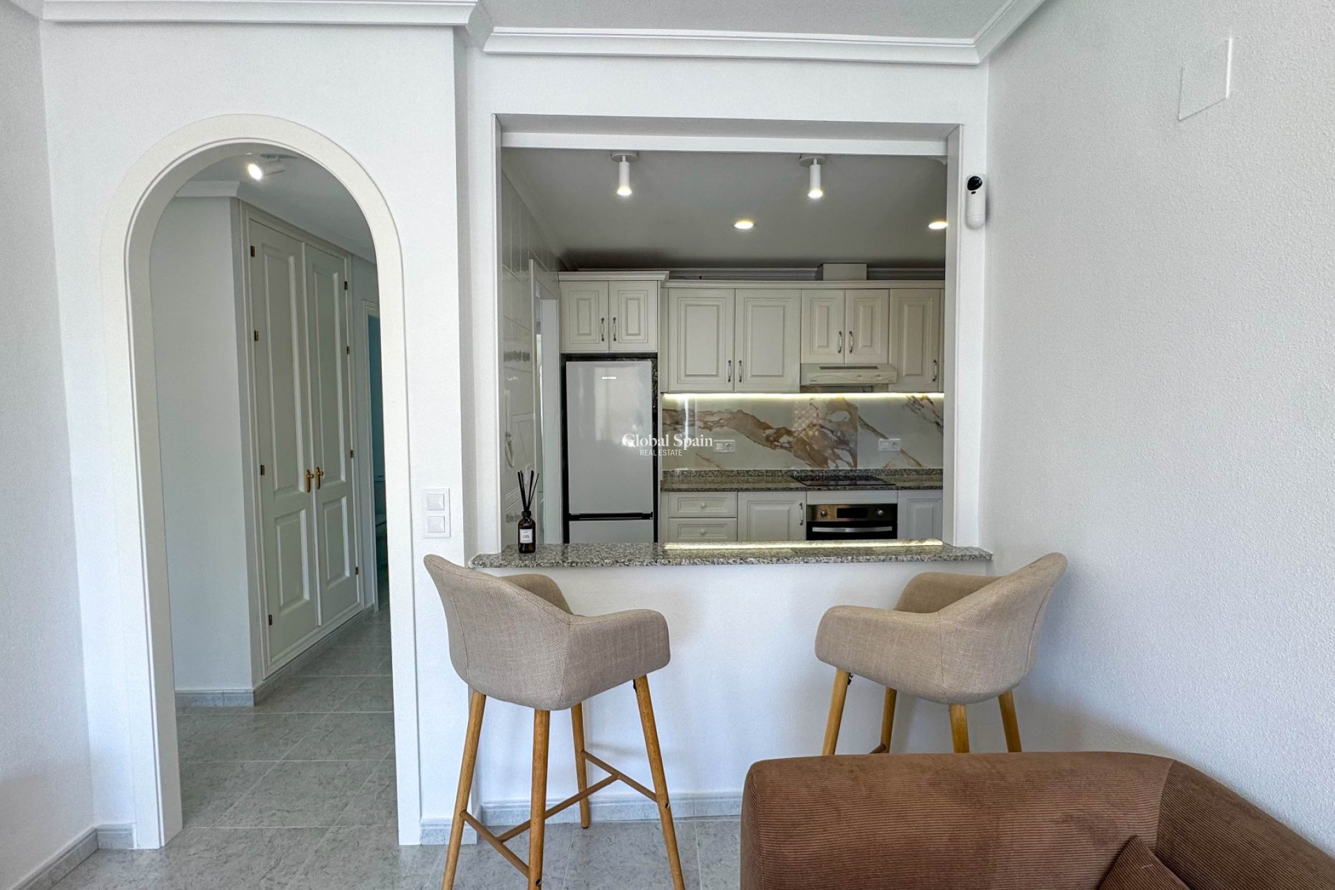 Wederverkoop - APPARTEMENT -
ORIHUELA COSTA - Costa Blanca