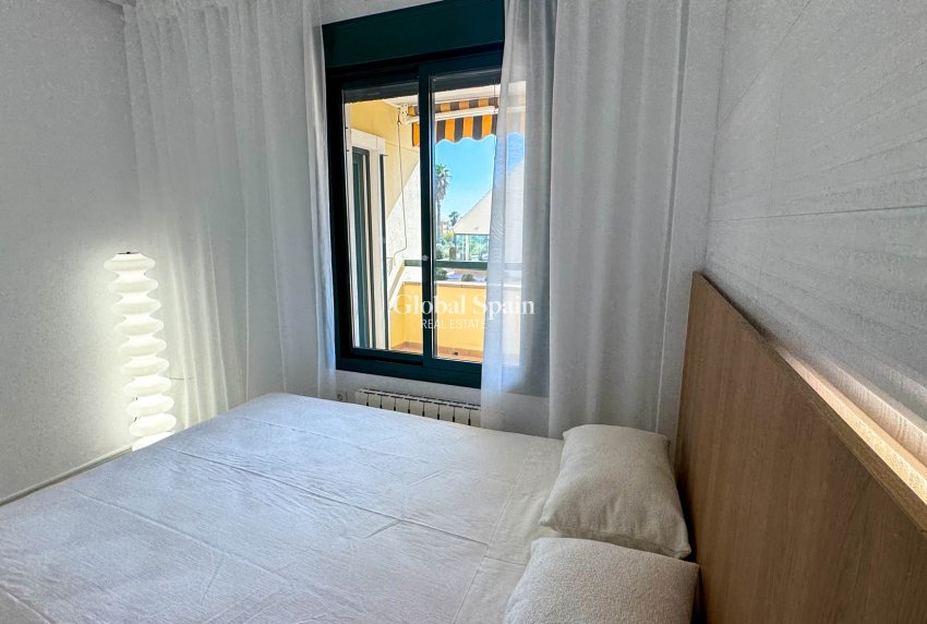 Wederverkoop - APPARTEMENT -
ORIHUELA COSTA - Costa Blanca