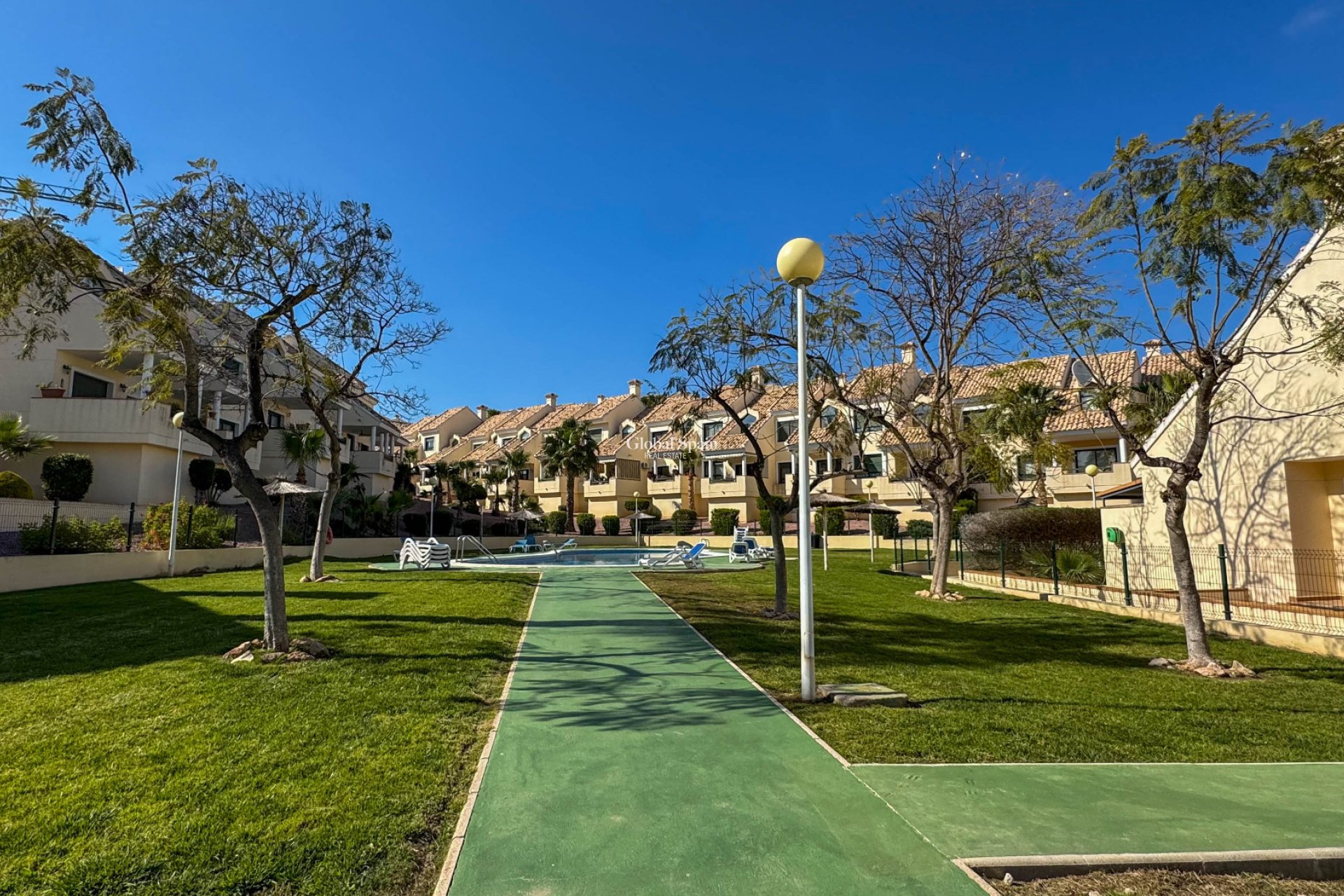 Wederverkoop - APPARTEMENT -
ORIHUELA COSTA - Costa Blanca