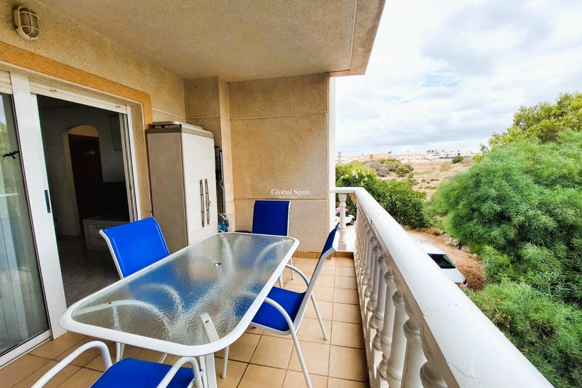 Wederverkoop - APPARTEMENT -
ORIHUELA COSTA - Costa Blanca