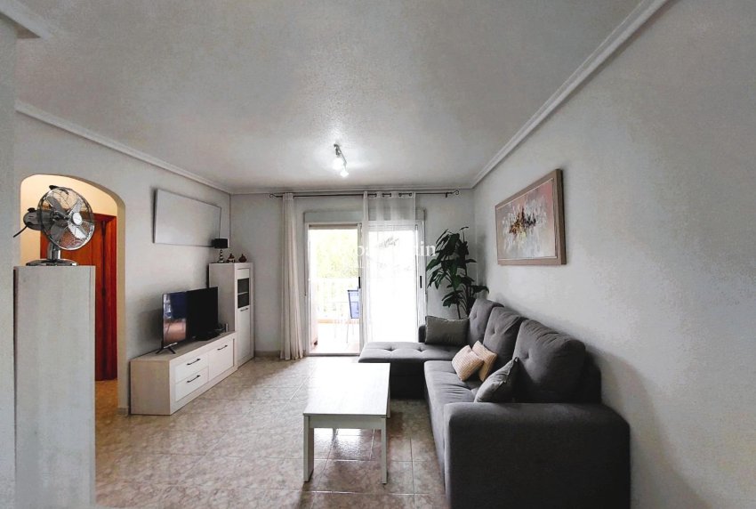 Wederverkoop - APPARTEMENT -
ORIHUELA COSTA - Costa Blanca