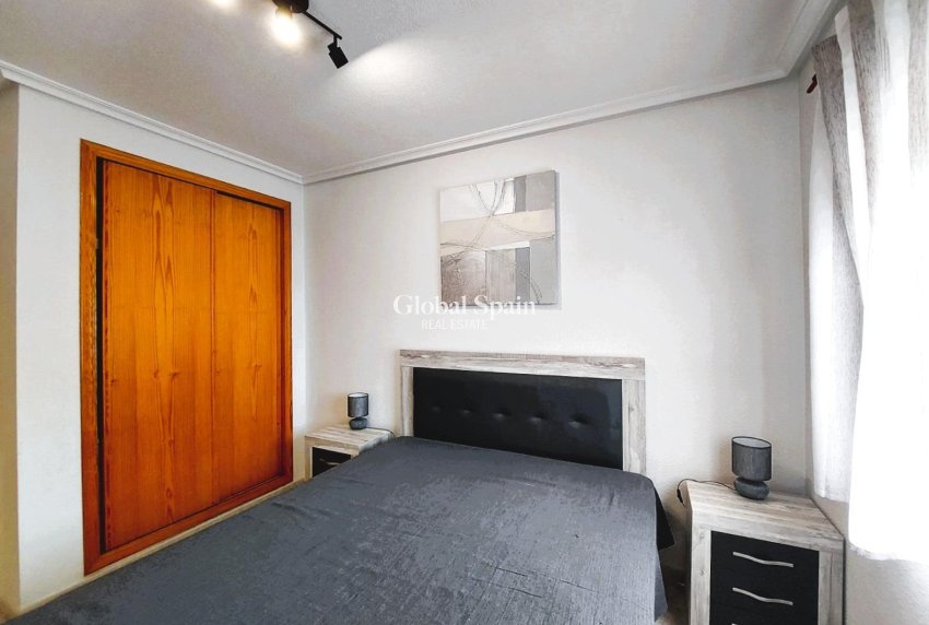 Wederverkoop - APPARTEMENT -
ORIHUELA COSTA - Costa Blanca