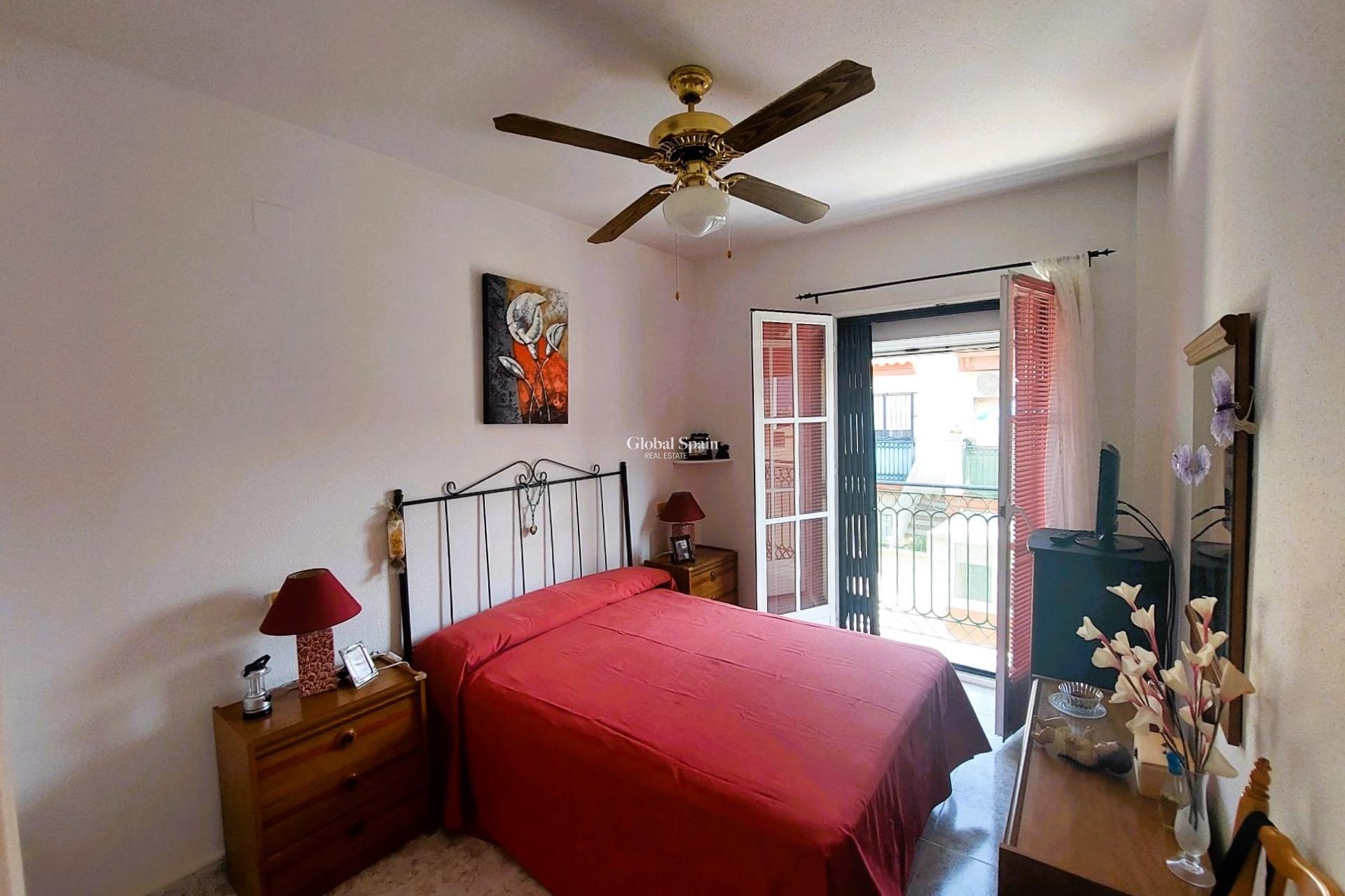 Wederverkoop - APPARTEMENT -
ORIHUELA COSTA - Costa Blanca