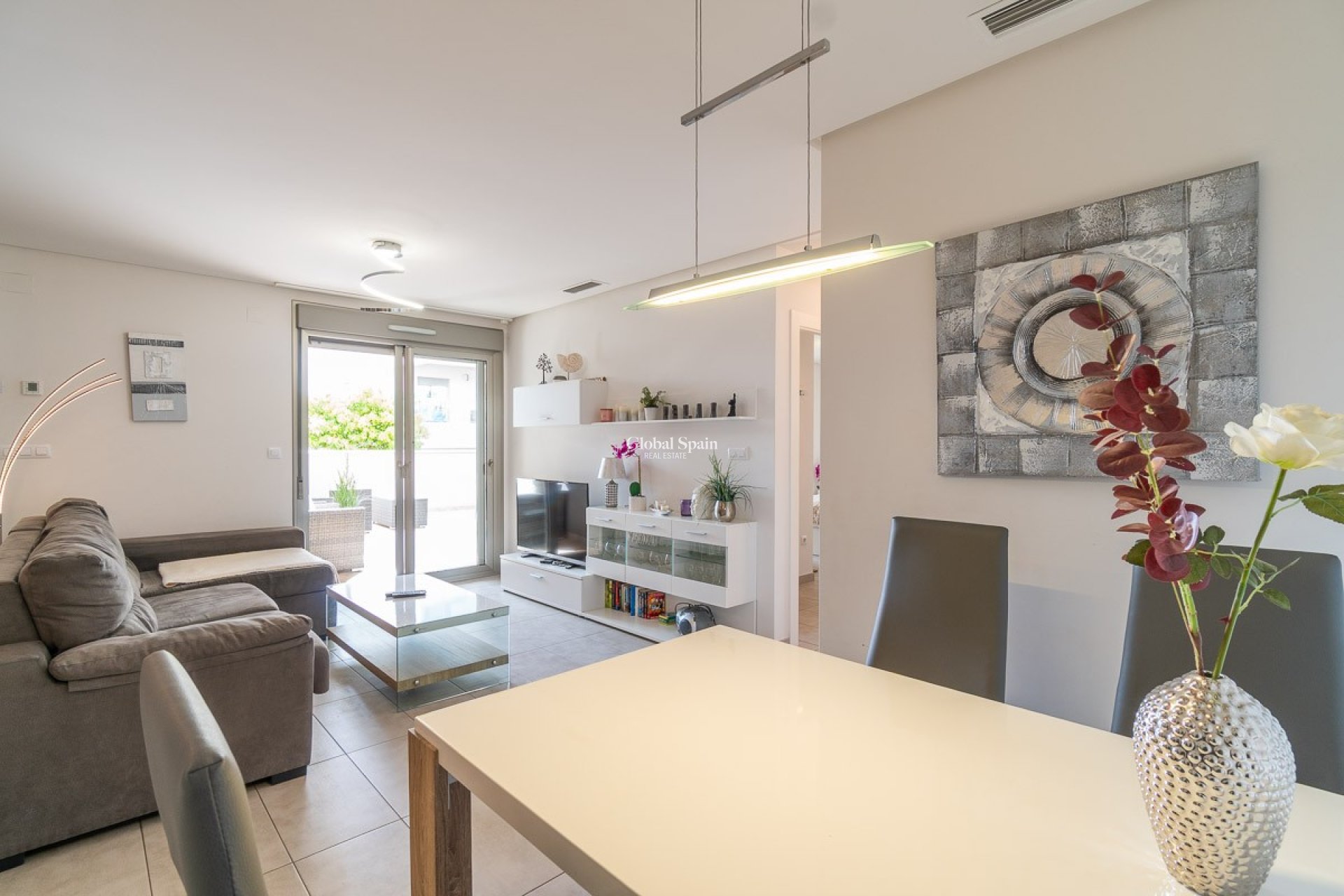 Wederverkoop - APPARTEMENT -
ORIHUELA COSTA - Costa Blanca