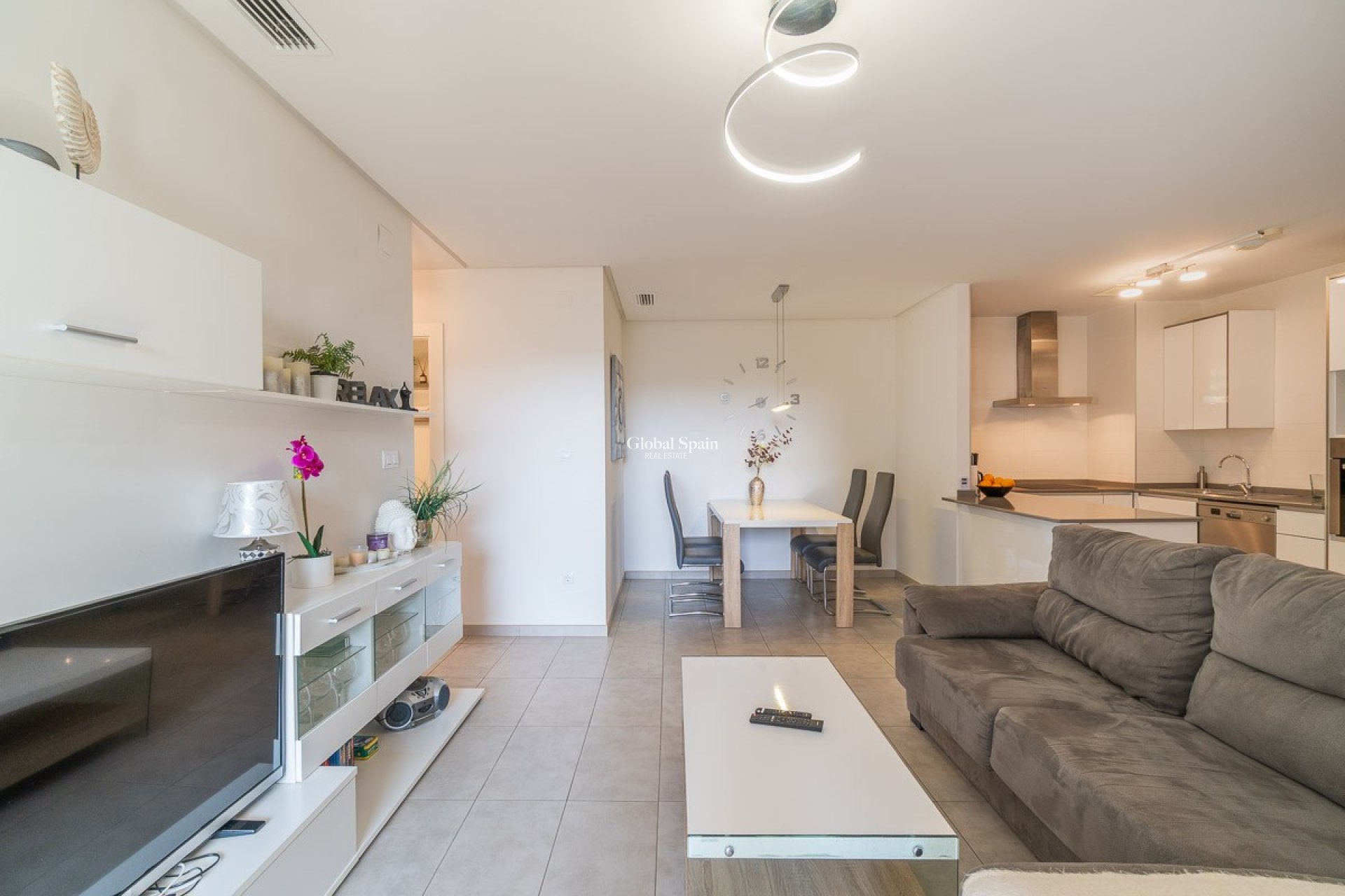 Wederverkoop - APPARTEMENT -
ORIHUELA COSTA - Costa Blanca