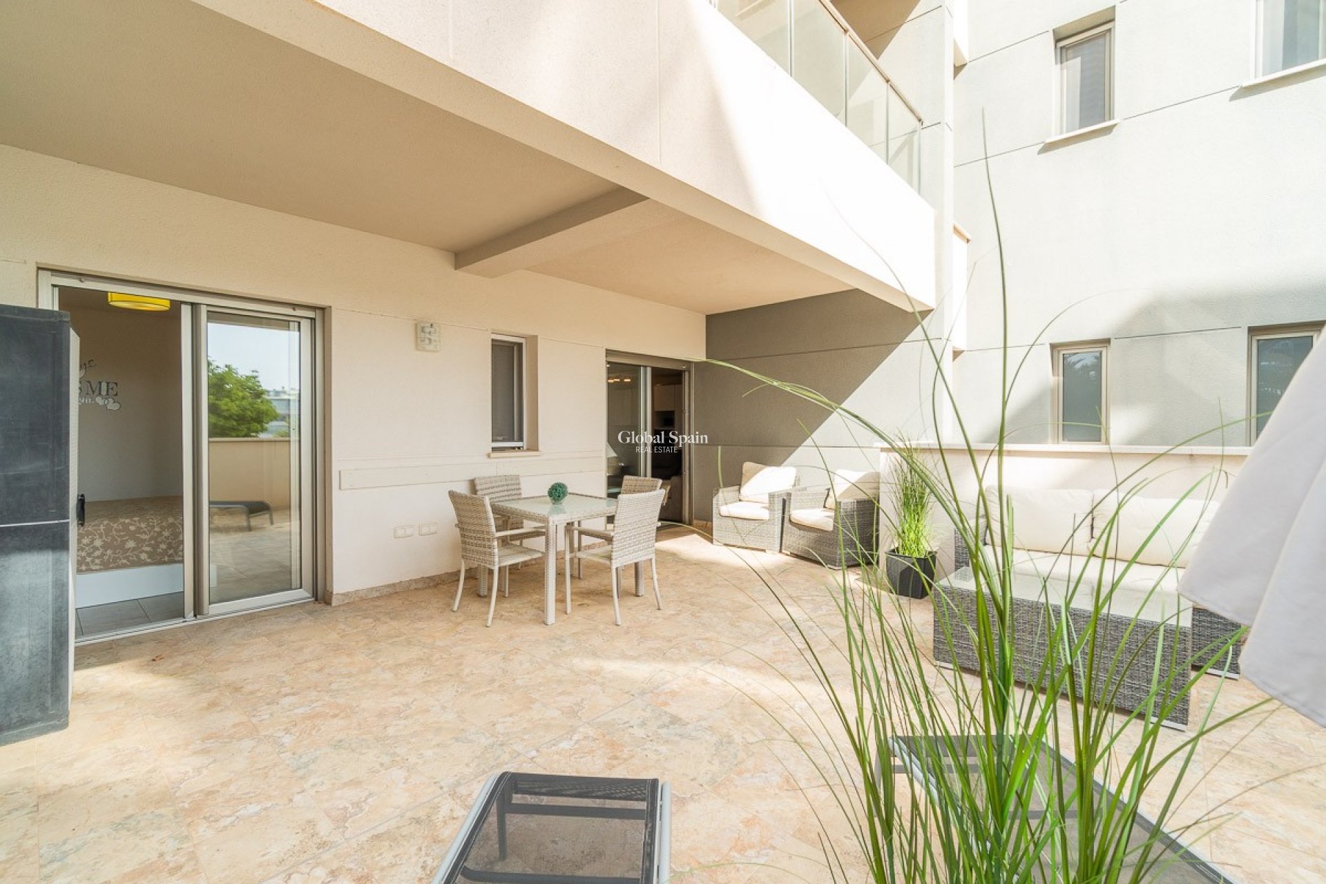 Wederverkoop - APPARTEMENT -
ORIHUELA COSTA - Costa Blanca