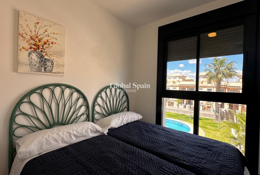 Wederverkoop - APPARTEMENT -
ORIHUELA COSTA - Costa Blanca