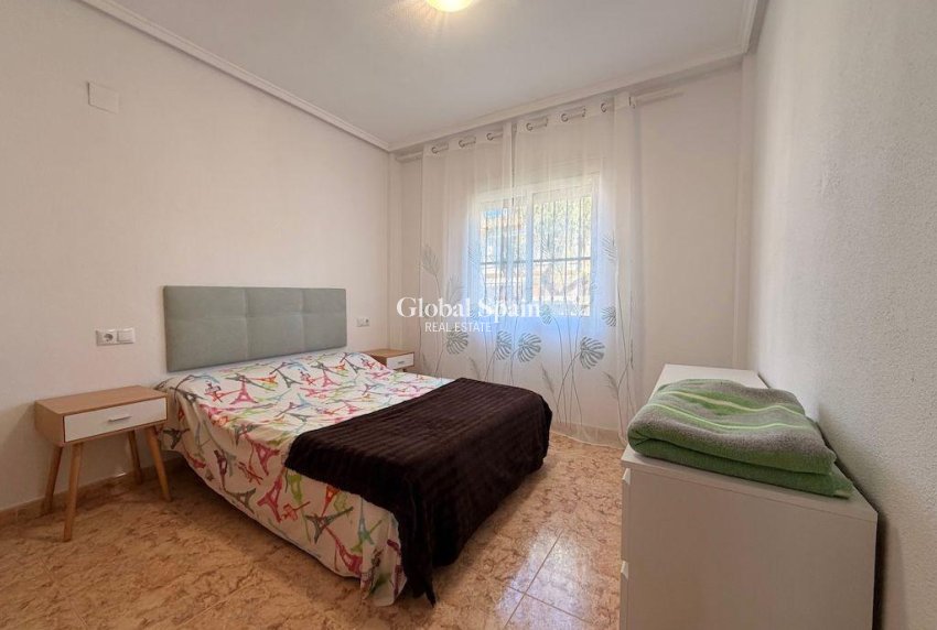 Wederverkoop - APPARTEMENT -
ORIHUELA COSTA - Costa Blanca