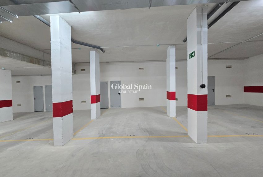 Wederverkoop - APPARTEMENT -
ORIHUELA COSTA - Costa Blanca