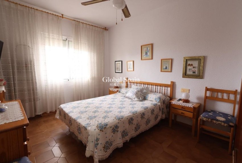 Wederverkoop - APPARTEMENT -
ORIHUELA COSTA - Costa Blanca