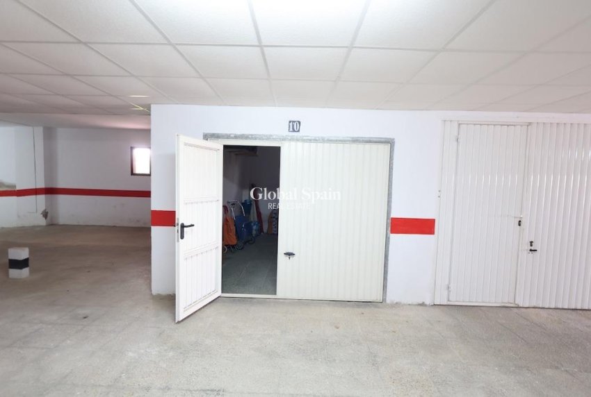 Wederverkoop - APPARTEMENT -
ORIHUELA COSTA - Costa Blanca
