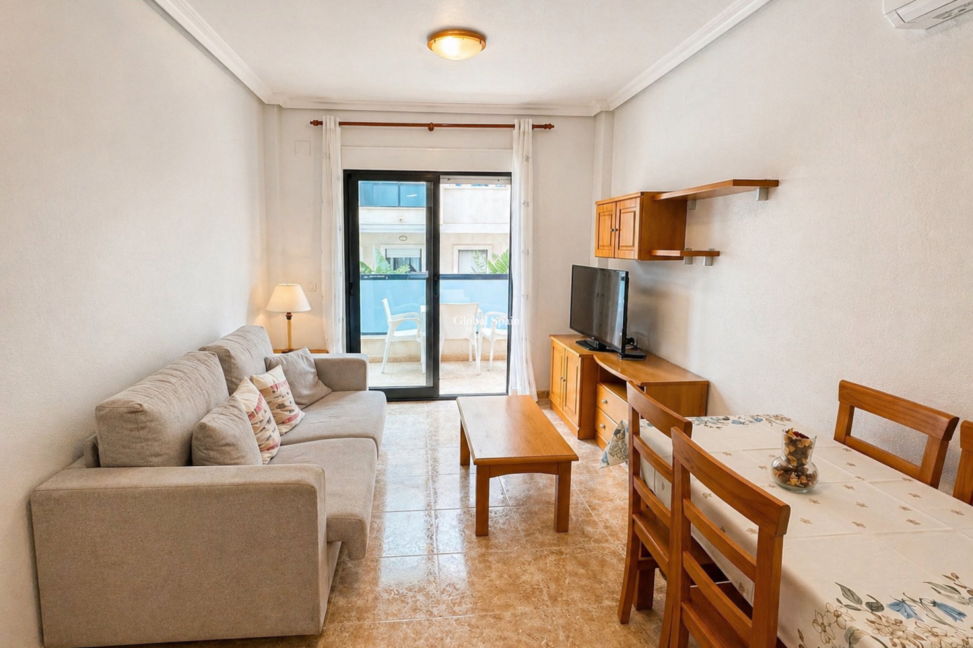 Wederverkoop - APPARTEMENT -
ORIHUELA COSTA - Costa Blanca