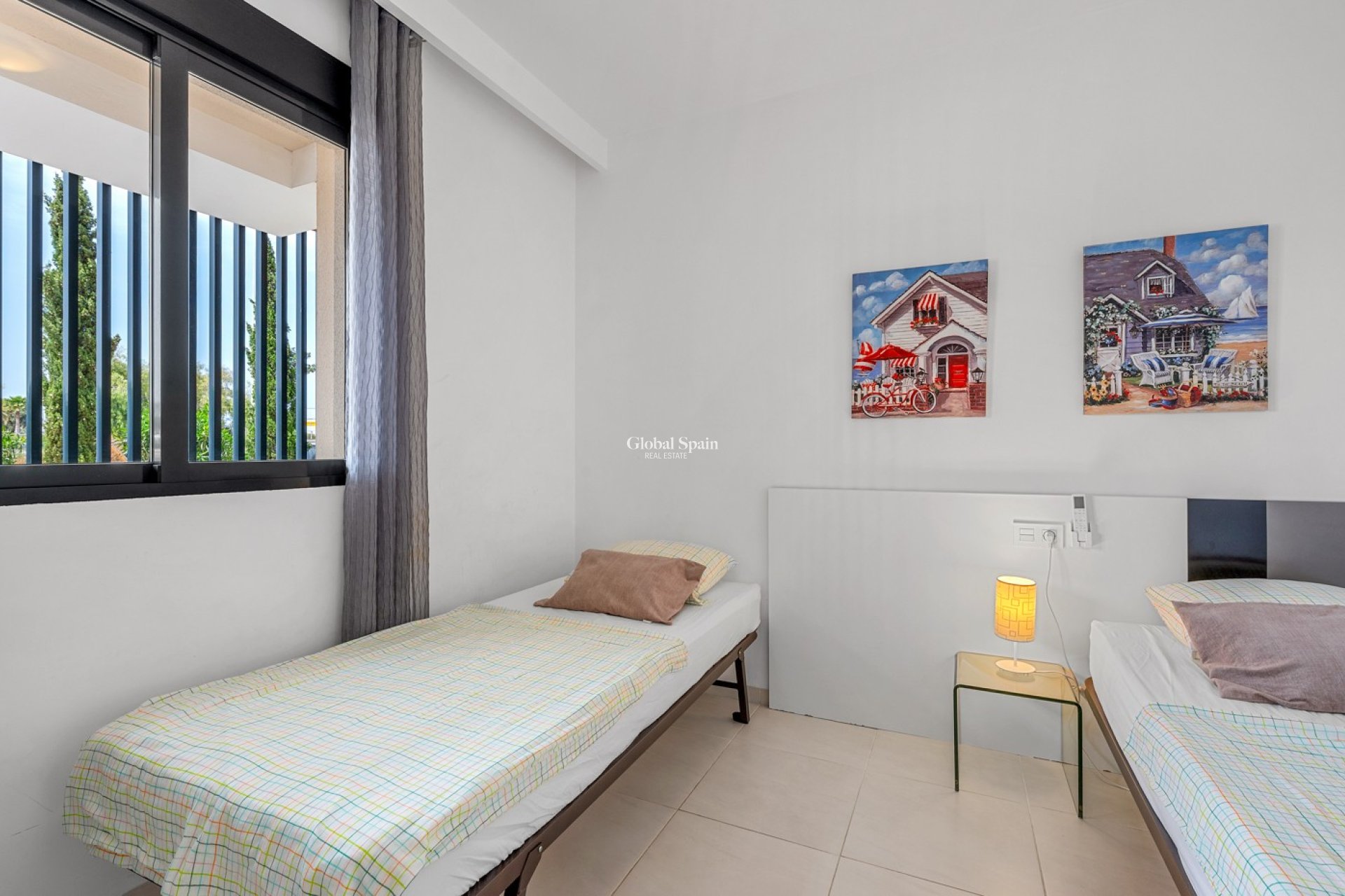 Wederverkoop - APPARTEMENT -
ORIHUELA COSTA - Costa Blanca