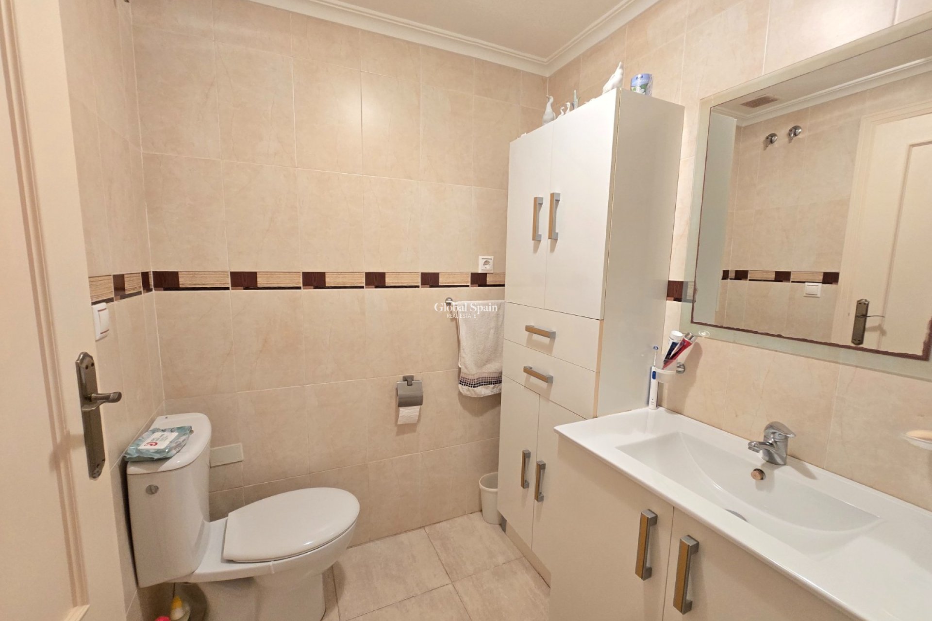 Wederverkoop - APPARTEMENT -
ORIHUELA COSTA - Costa Blanca