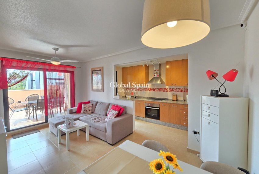 Wederverkoop - APPARTEMENT -
ORIHUELA COSTA - Costa Blanca