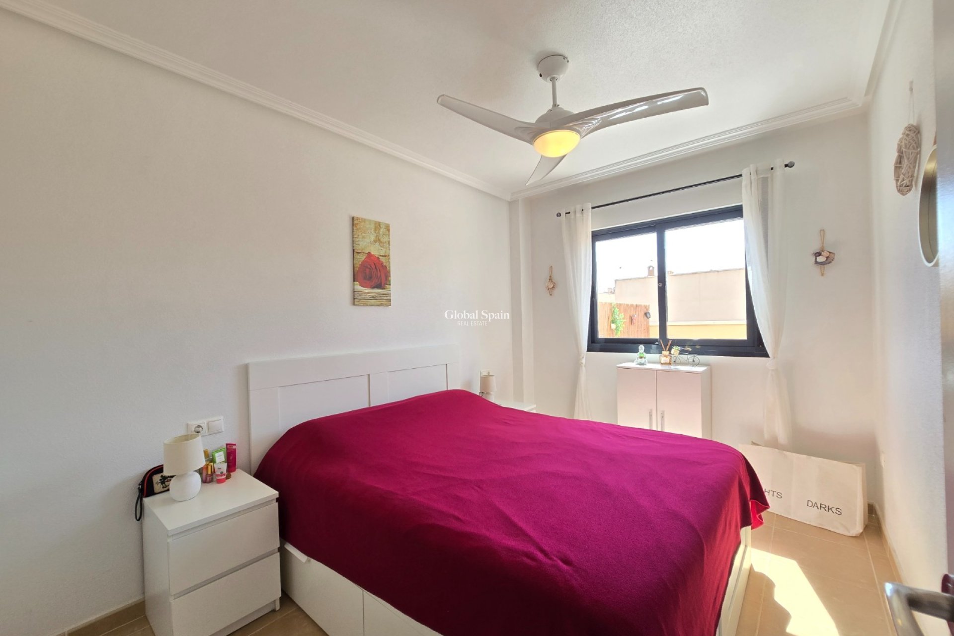 Wederverkoop - APPARTEMENT -
ORIHUELA COSTA - Costa Blanca