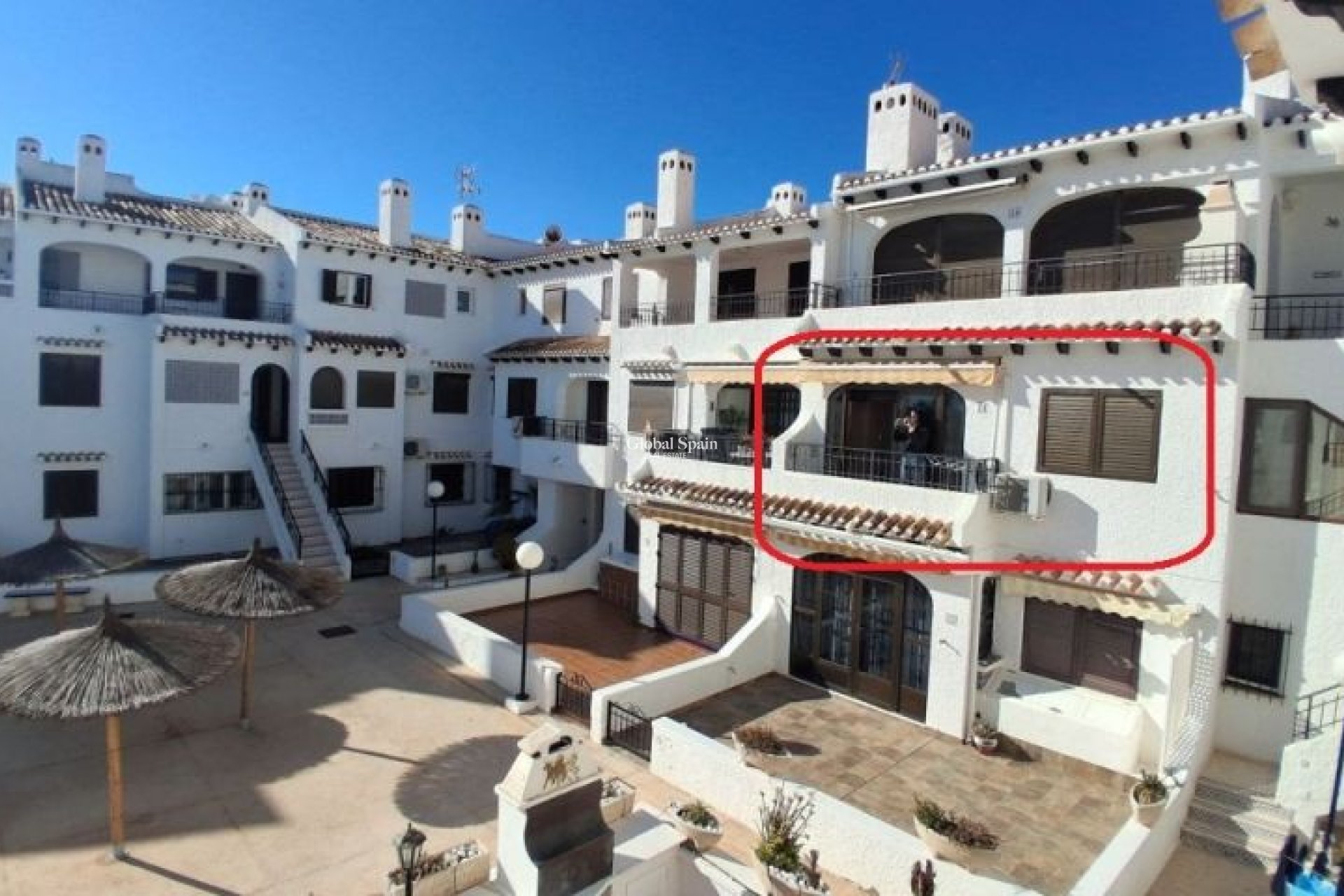 Wederverkoop - APPARTEMENT -
ORIHUELA COSTA - Costa Blanca