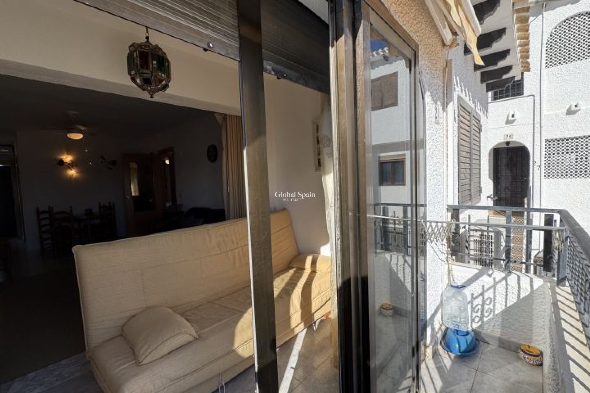 Wederverkoop - APPARTEMENT -
ORIHUELA COSTA - Costa Blanca