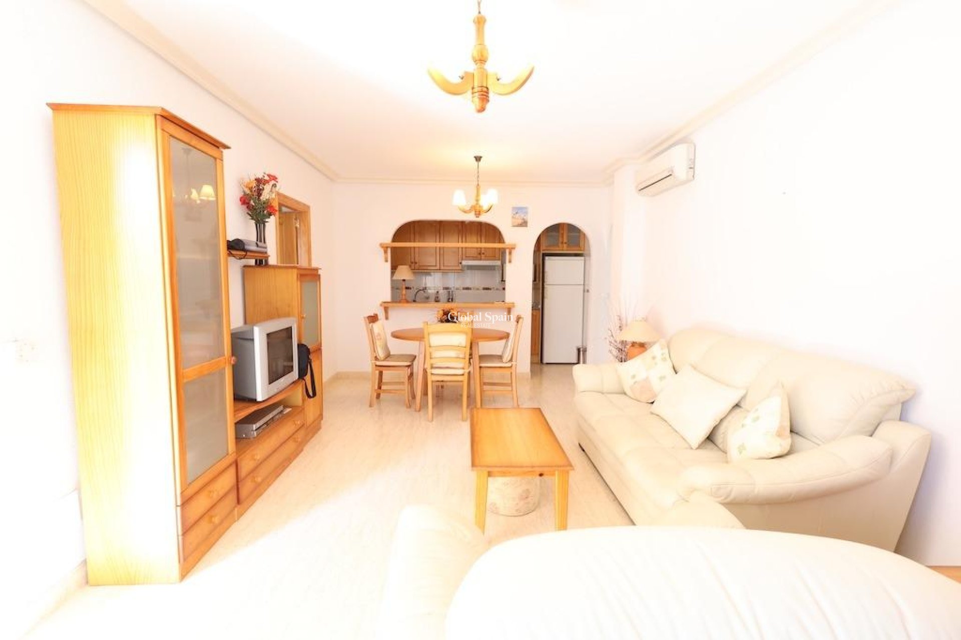 Wederverkoop - APPARTEMENT -
ORIHUELA COSTA - Costa Blanca