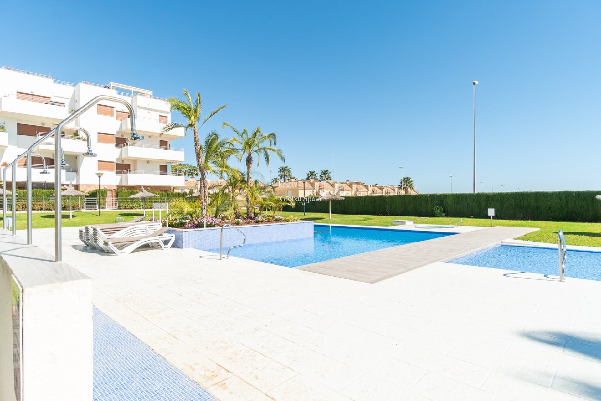 Wederverkoop - APPARTEMENT -
ORIHUELA COSTA - Costa Blanca