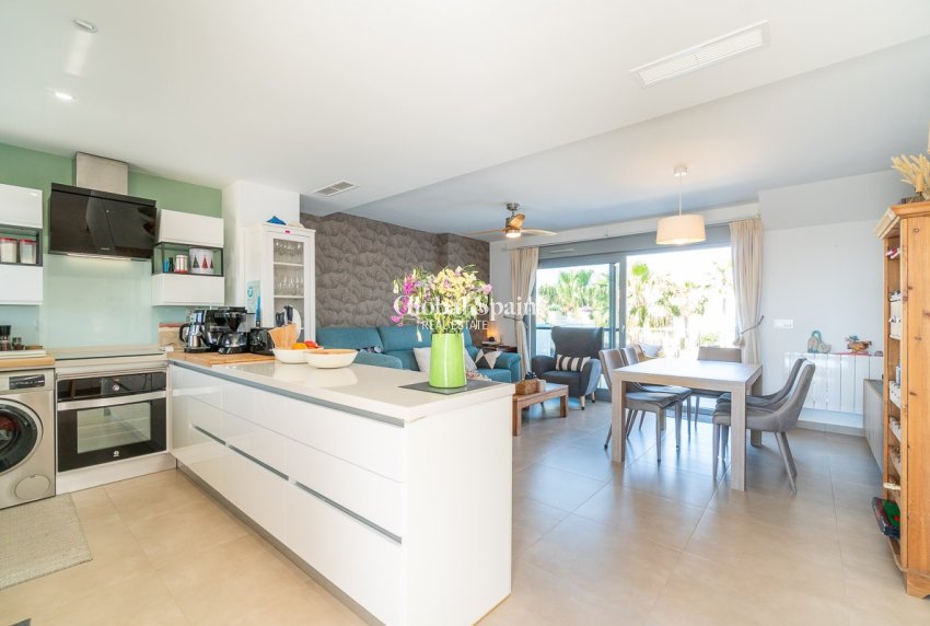 Wederverkoop - APPARTEMENT -
ORIHUELA COSTA - Costa Blanca