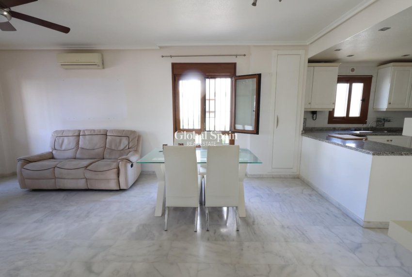 Wederverkoop - APPARTEMENT -
ORIHUELA COSTA - Costa Blanca