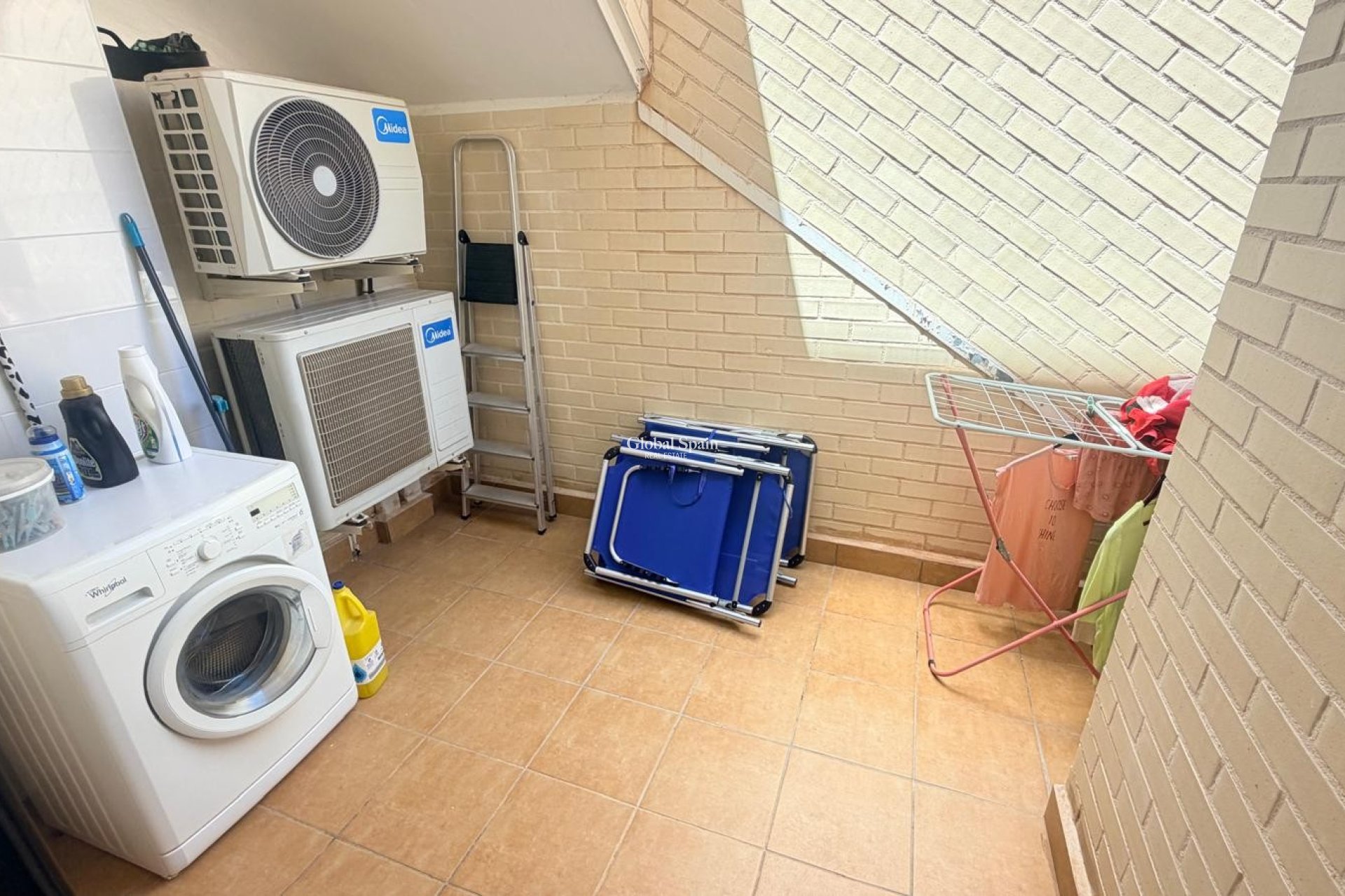 Wederverkoop - APPARTEMENT -
ORIHUELA COSTA - Costa Blanca