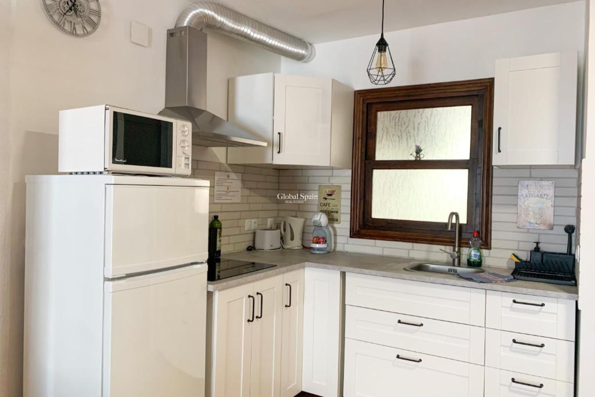 Wederverkoop - APPARTEMENT -
ORIHUELA COSTA - Costa Blanca