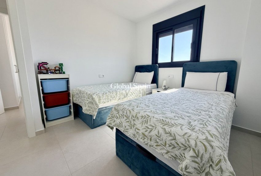 Wederverkoop - APPARTEMENT -
ORIHUELA COSTA - Costa Blanca