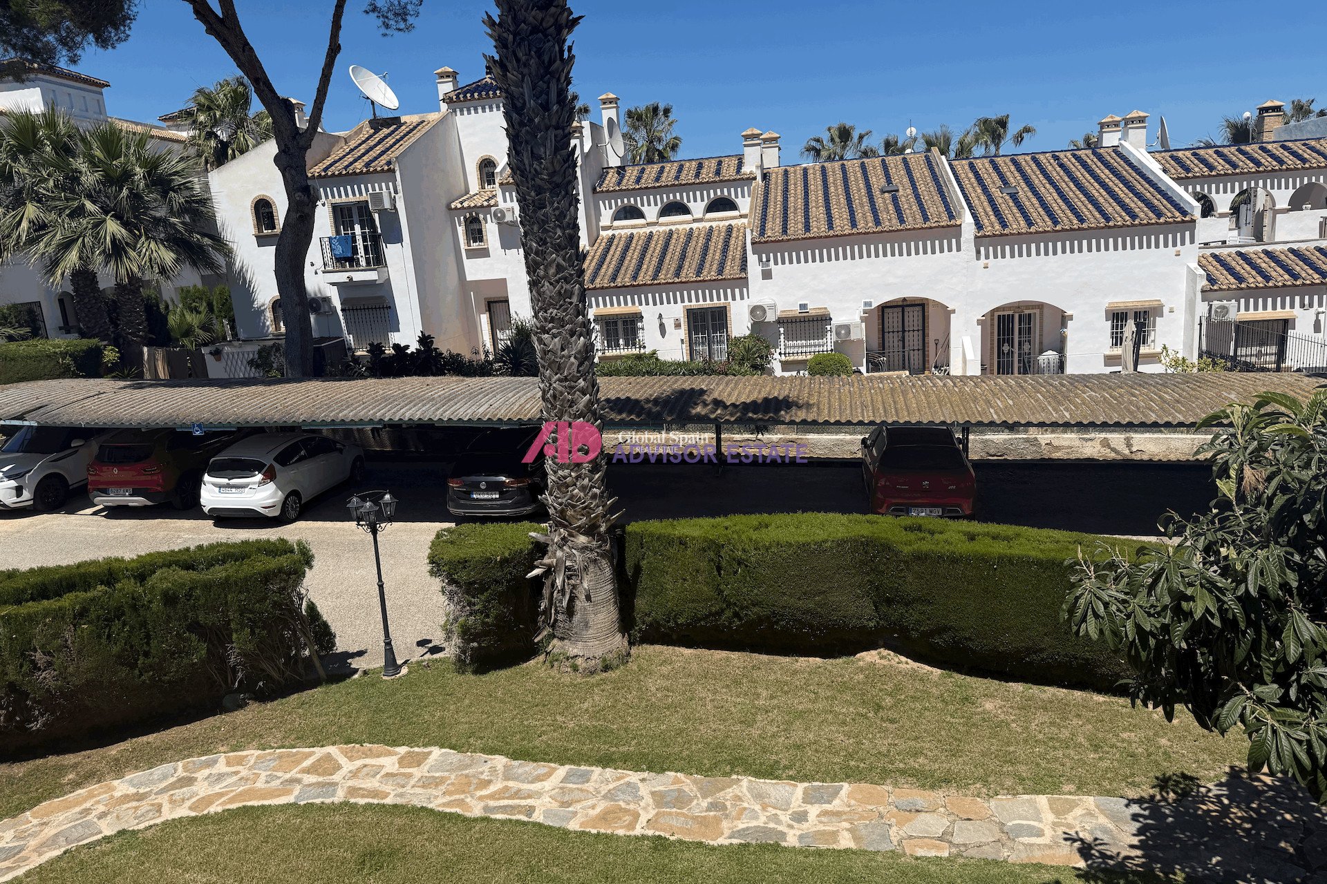 Wederverkoop - APPARTEMENT -
ORIHUELA COSTA - Costa Blanca