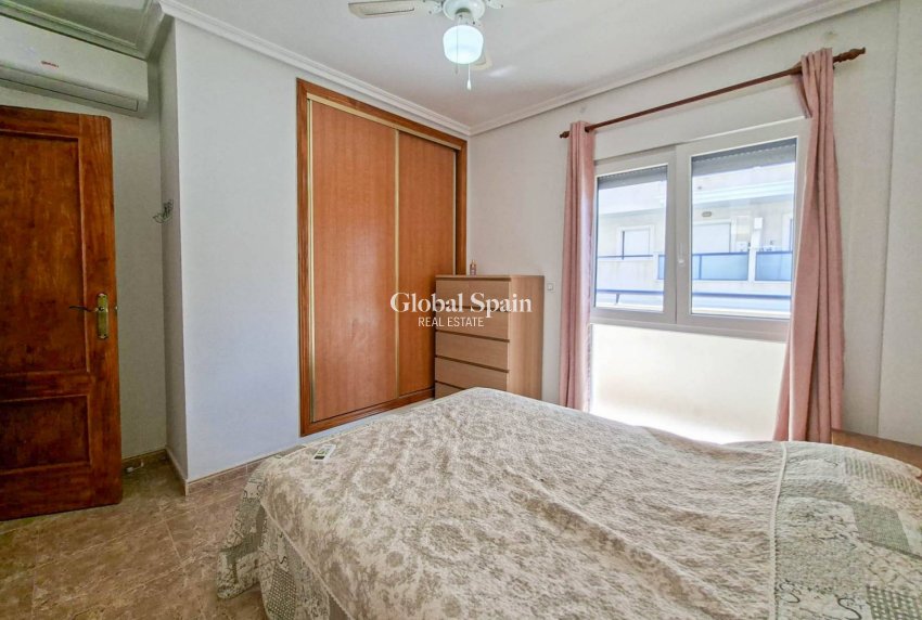 Wederverkoop - APPARTEMENT -
ORIHUELA COSTA - Costa Blanca