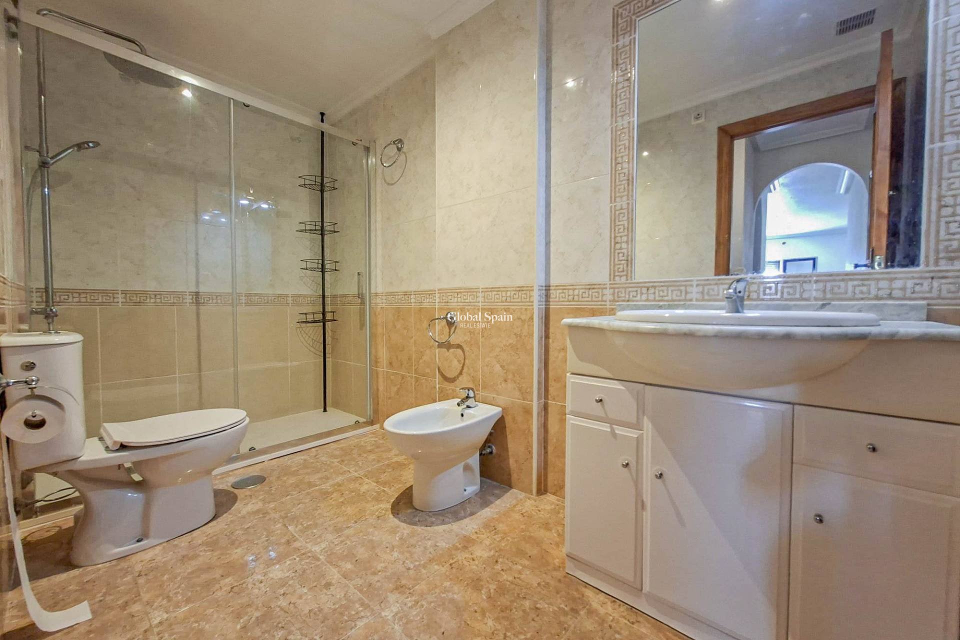 Wederverkoop - APPARTEMENT -
ORIHUELA COSTA - Costa Blanca