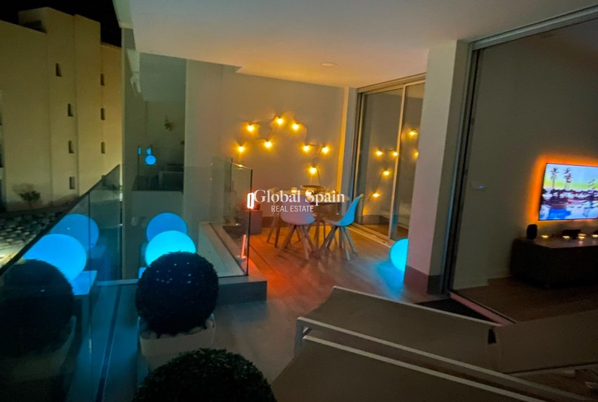 Wederverkoop - APPARTEMENT -
ORIHUELA COSTA - Costa Blanca